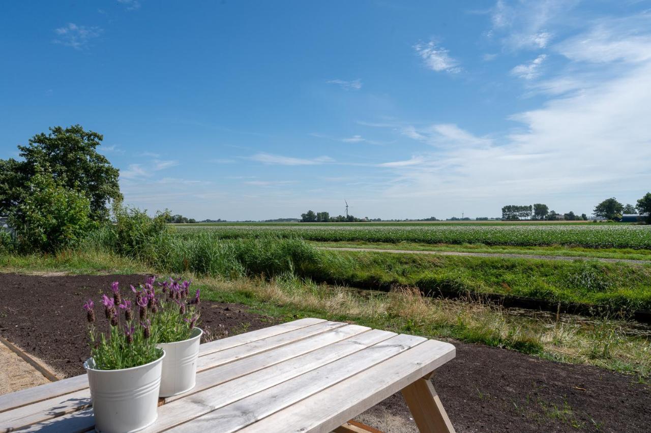 Appartement De Dageraad In Monumentale Boerderij Kimswerd Luaran gambar